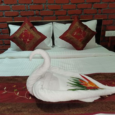 Tamboo Resort Vajreshwari Тхане Экстерьер фото